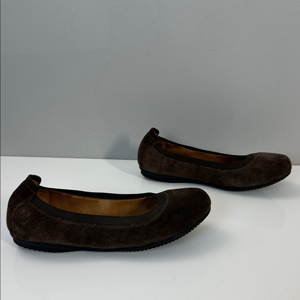 Josef Seibel Pippa 33 Vulcano Brown Suede Flats Size 37(6-6.5) - Picture 2 of 15